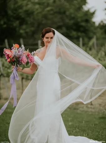 Sara Gabriel Julianne Veil #3 thumbnail